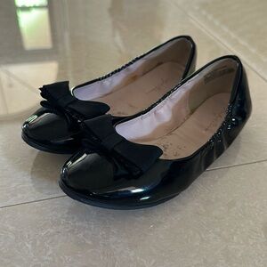 Little Girls Black Bow Slip on Shoes size 3.5 M